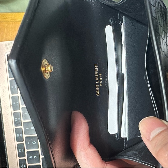 Saint Laurent Leather Wallet Gold Logo - Picture 3 of 7